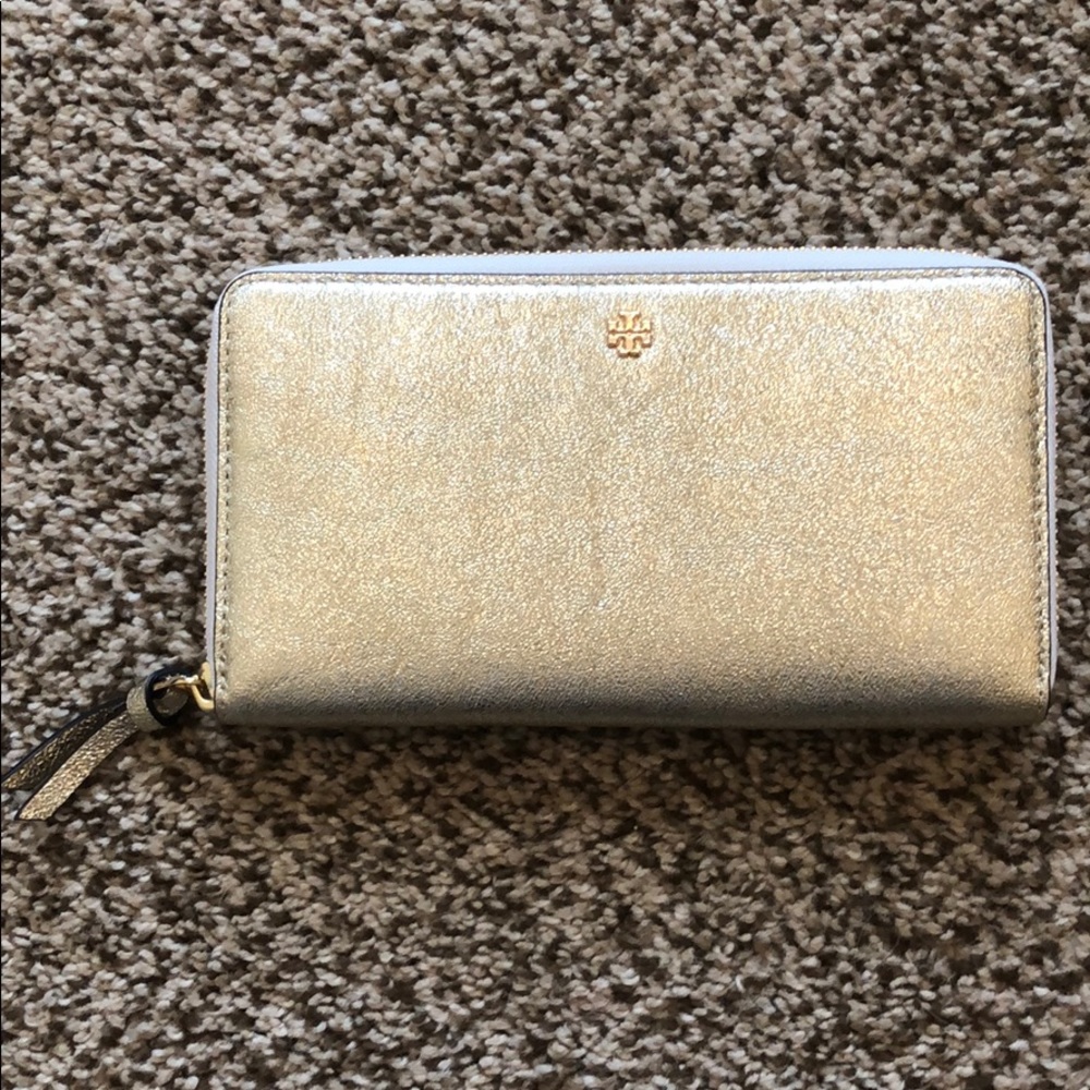 Tory Burch Continental wallet